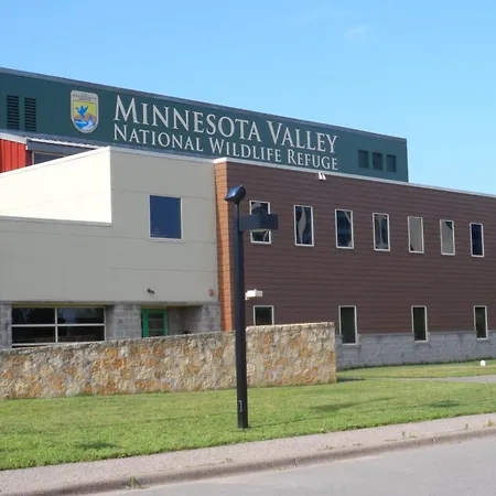 Holiday Inn Express & Suites Bloomington West By Ihg