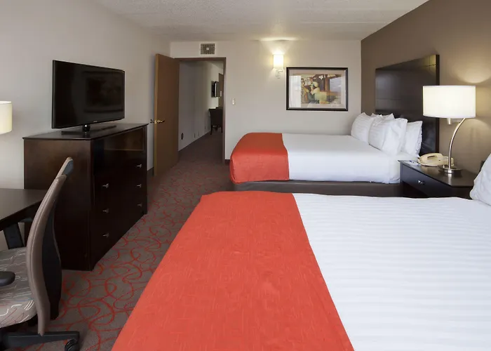 Express & West By Ihg