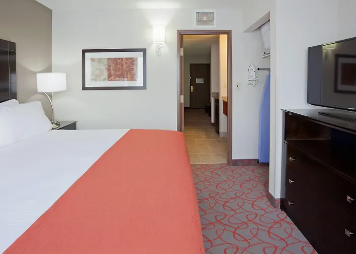 Hotel Express & West By Ihg 3*