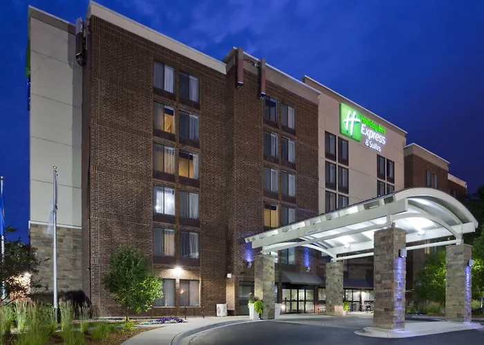 Hotel Express & West By Ihg Bloomington
