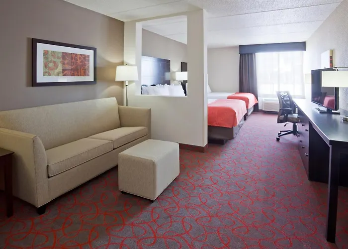 Express & West By Ihg Bloomington